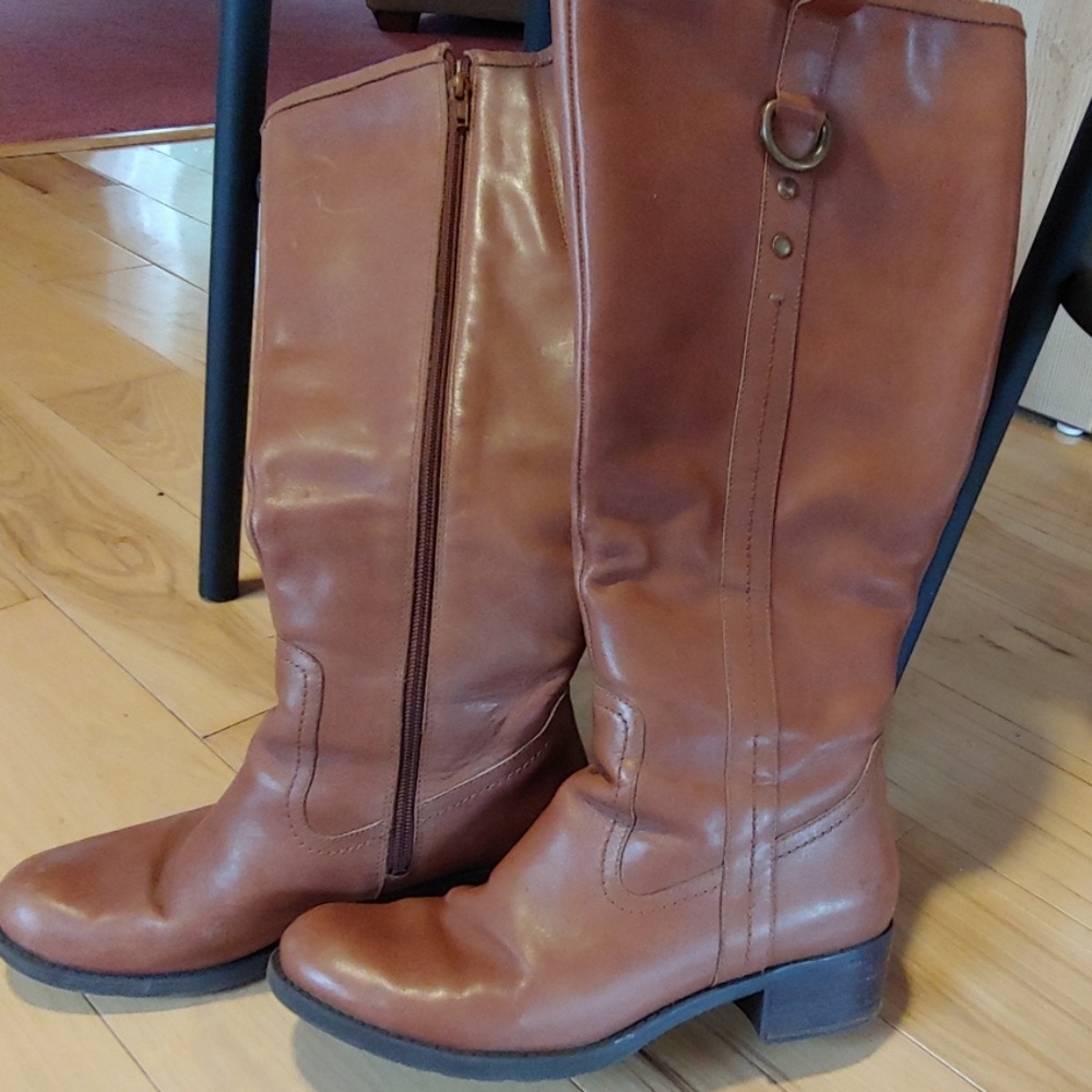 Hush Puppies over the calf boots 9